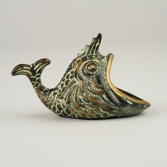 Anthropologie Other - Anthropologie Fish Guppie Ring Trinket Holder Dish Metal Brass Finish